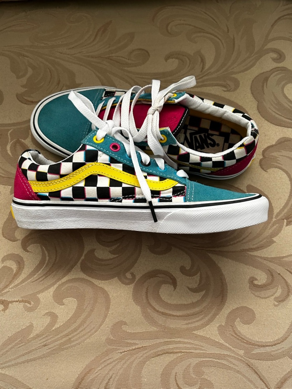 Vans Retro Throwback Women’s 8.5 Checkerboard Low-Top Sneakers Yellow Teal